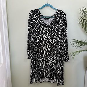 AVENUE Lorelei Print Dress - black